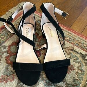 Girls sandals!
